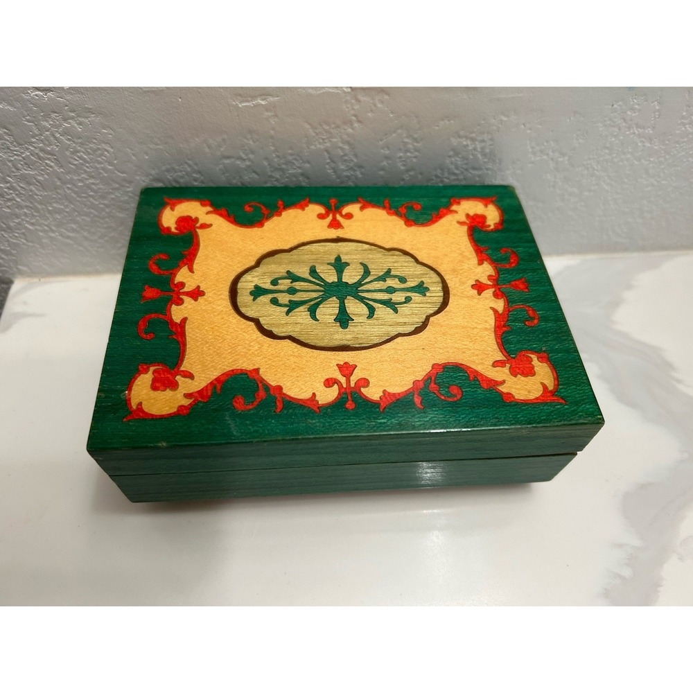 Vintage Lador Italian Music Box Trinket Box "Raindrops Keep Falling On My Head"